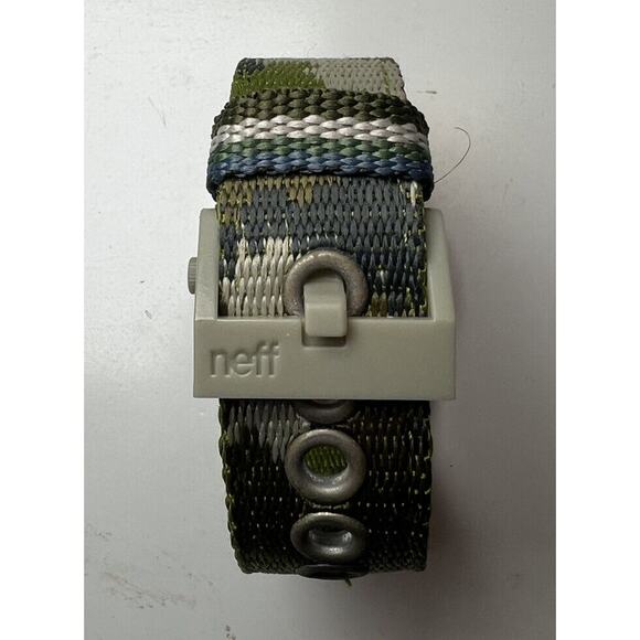 NEW NEFF WRISTWATCH WATCH DIGI DAILY WOVEN NF0209 CAMO UNISEX - Picture 3 of 5